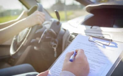 Las faltas eliminatorias más comunes en los exámenes prácticos de conducir según Autoescuela Marín